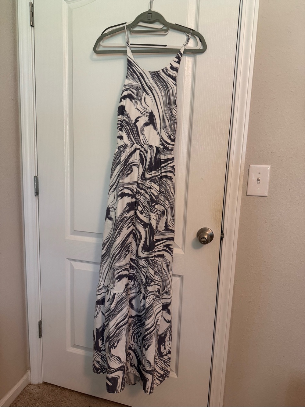 a new day White and Gray Marble-Print Spaghetti-Strap Maxi Dress
